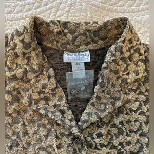 DVF the Color Authority velvet burnout button front tunic.